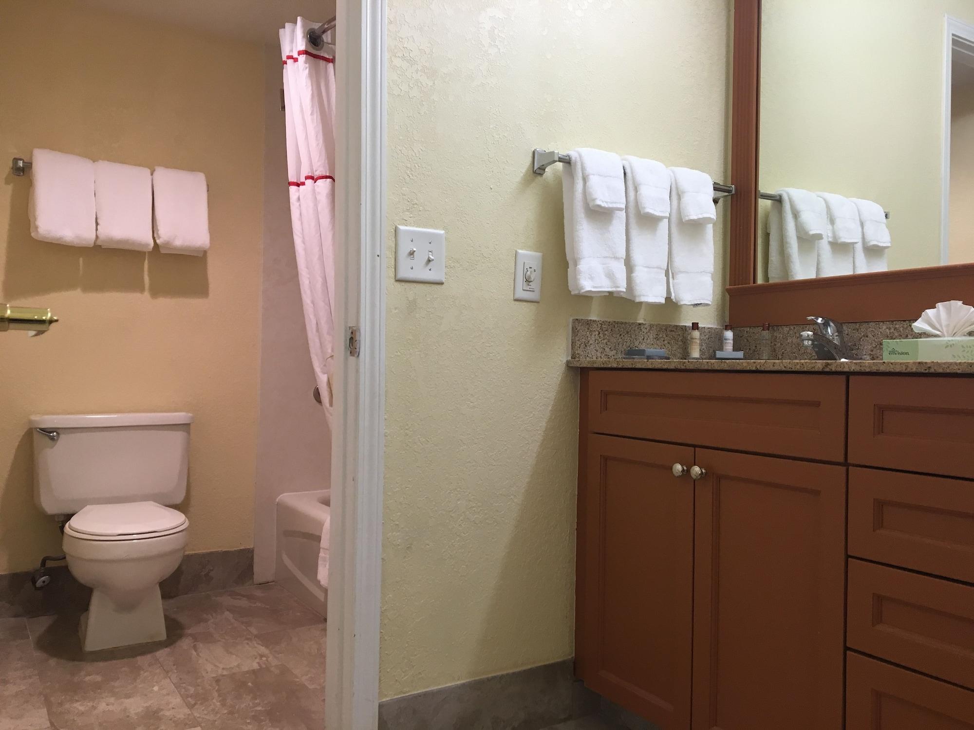 Affordable Suites Of America Grand Rapids Kentwood Exterior photo
